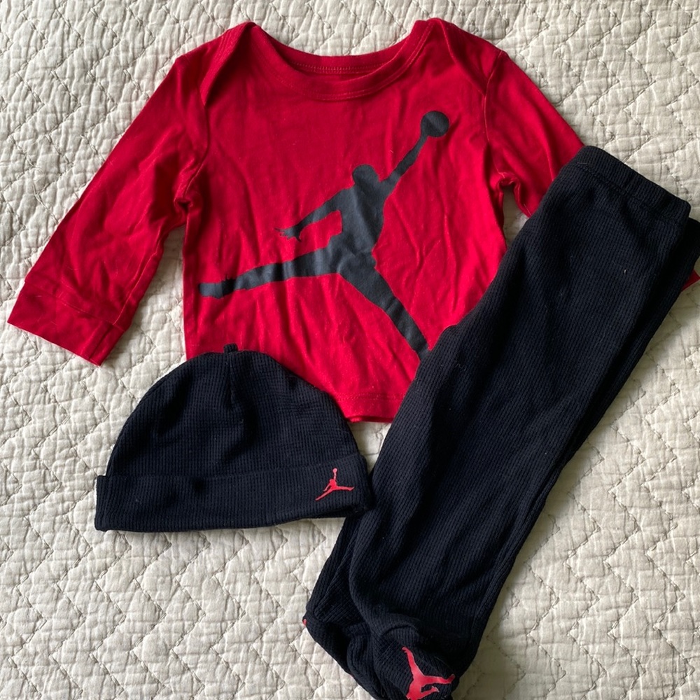 Jordan Baby Matching Set